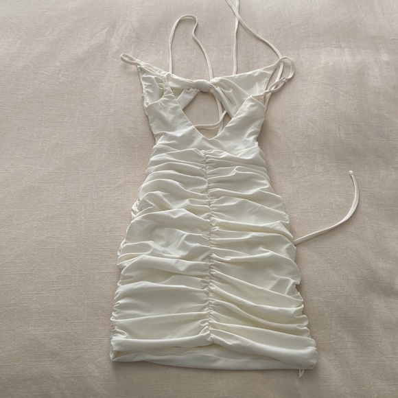 Tiger mist White cutout dress - Picture 7 of 8
